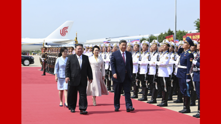 习近平出席金正恩举行的欢送仪式